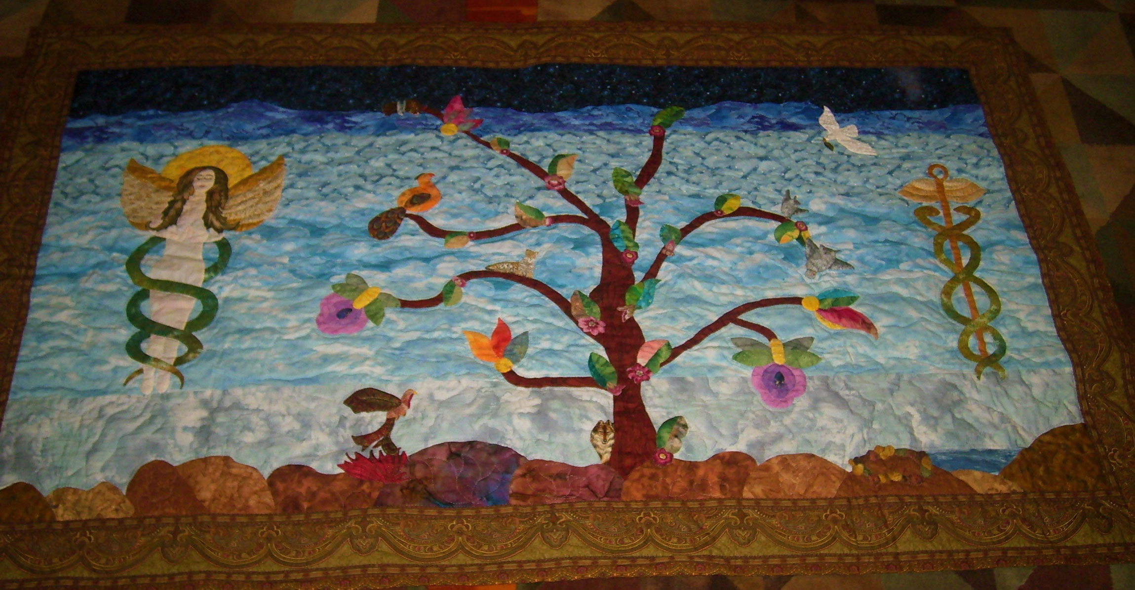 Appliqued Tranquility Quilt by Pat Ensey